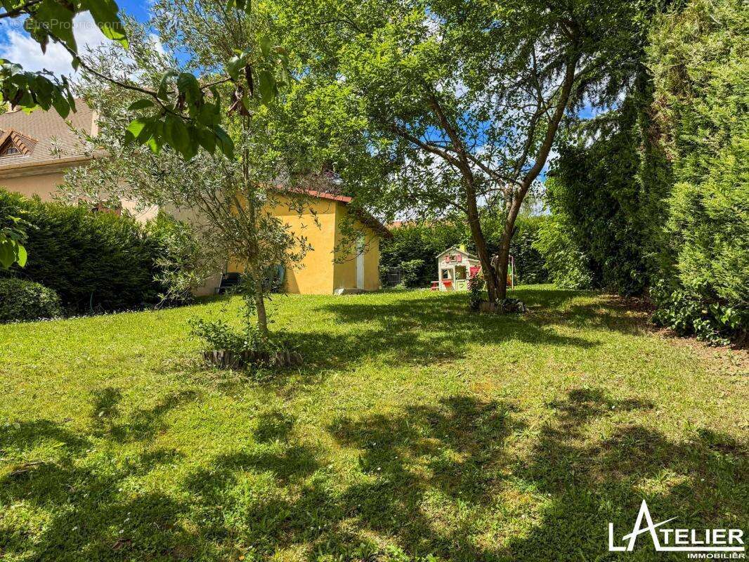 Maison à MAREIL-MARLY
