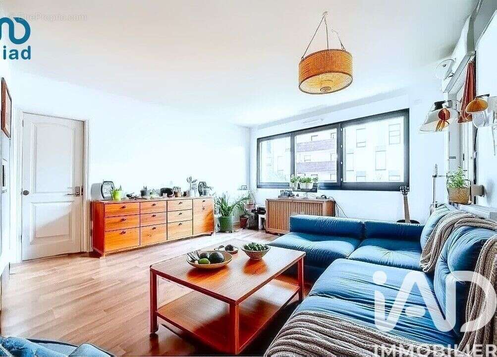 Photo 2 - Appartement à AUBERVILLIERS