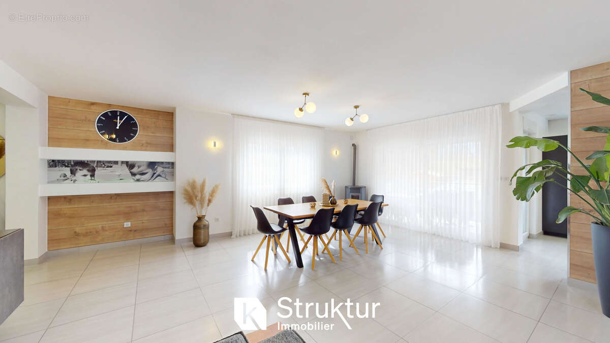 Appartement à FAMECK