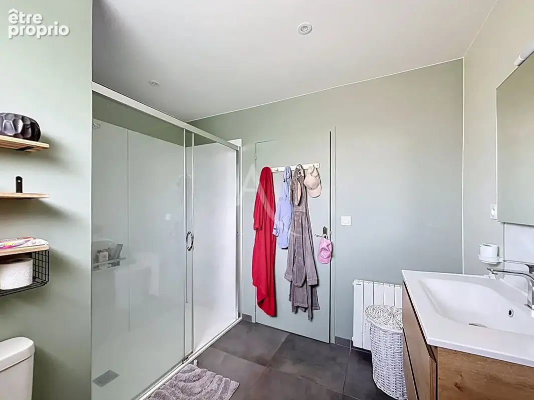 Maison Chemazé vie de plain pied 6 pièce(s) 126 m2 - photo 8