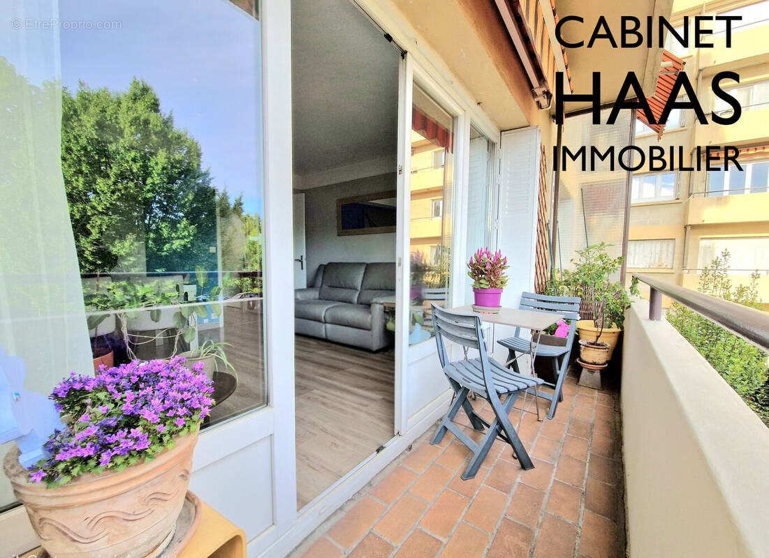 Balcon - Appartement à MAISONS-ALFORT