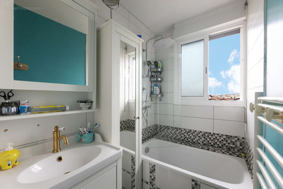 Appartement à CIBOURE