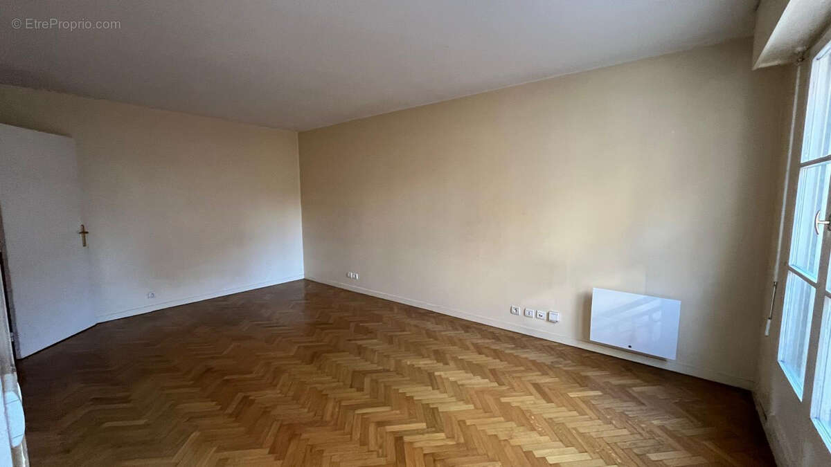 Studio Hypercentre - 28m2 - photo 2