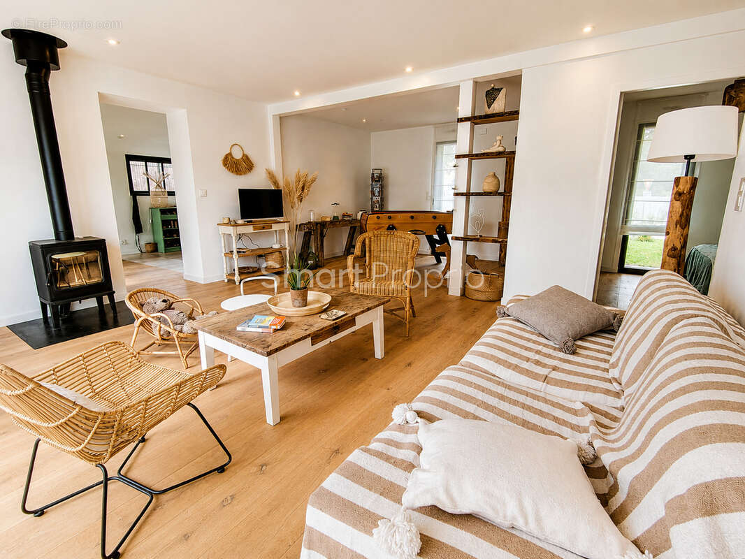 Maison à PONTCHATEAU