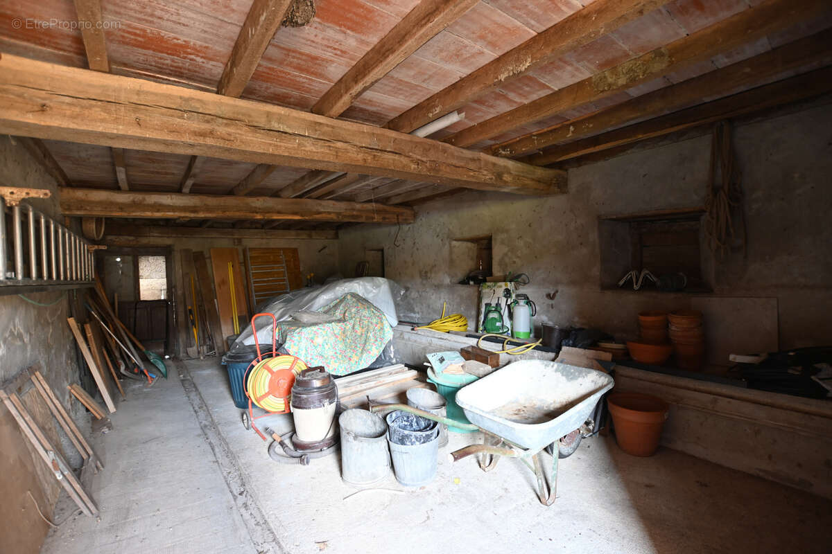 Maison à DOMECY-SUR-CURE