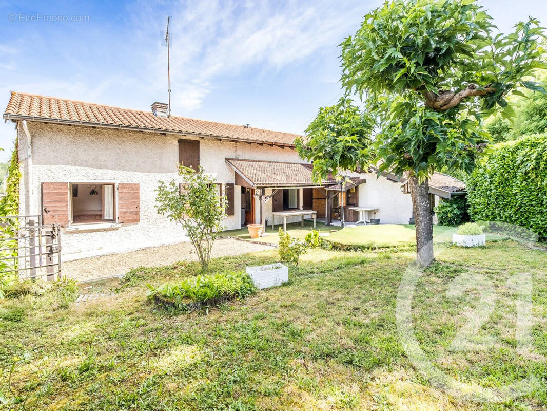 Maison à FRANS