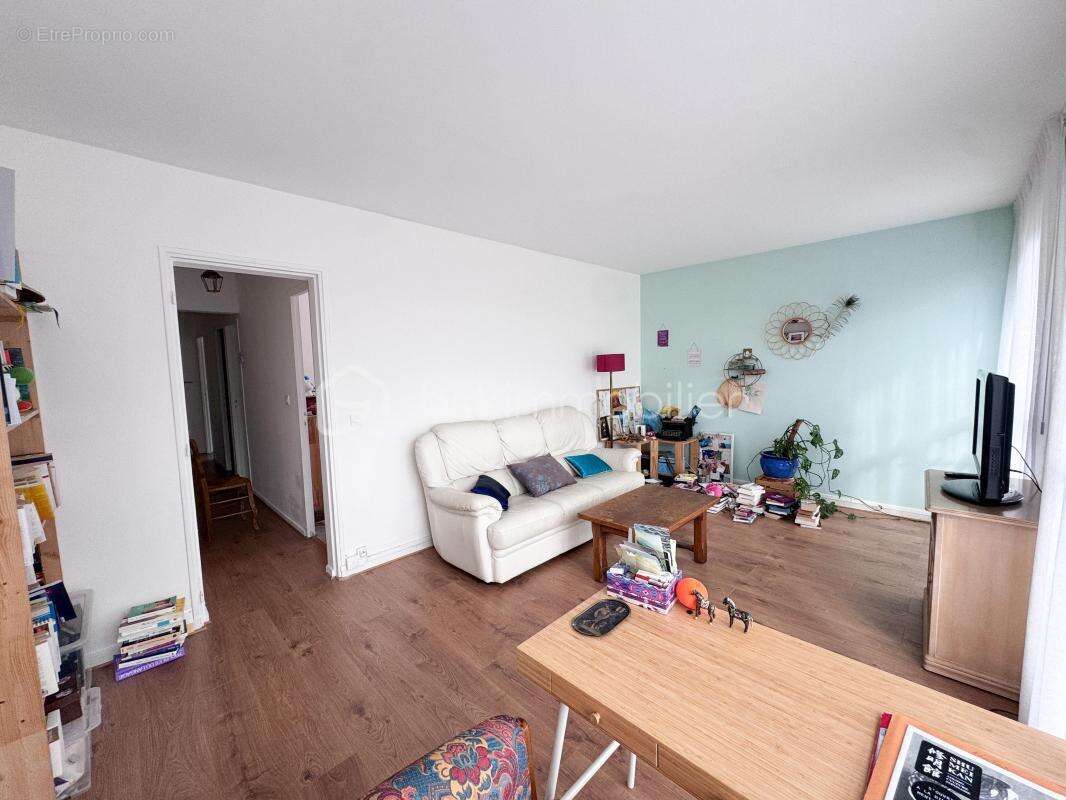 Appartement à GRETZ-ARMAINVILLIERS