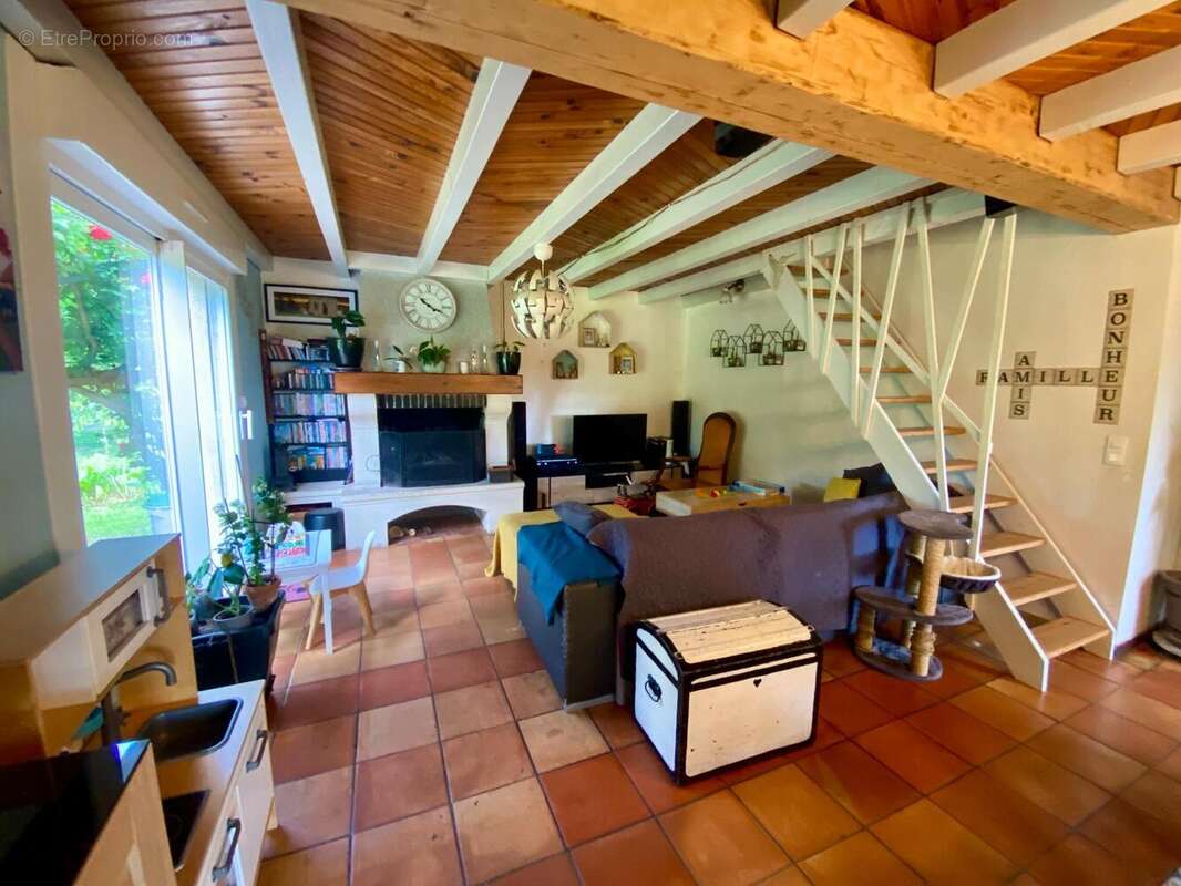 Photo 4 - Maison à SAINT-SEURIN-DE-PRATS