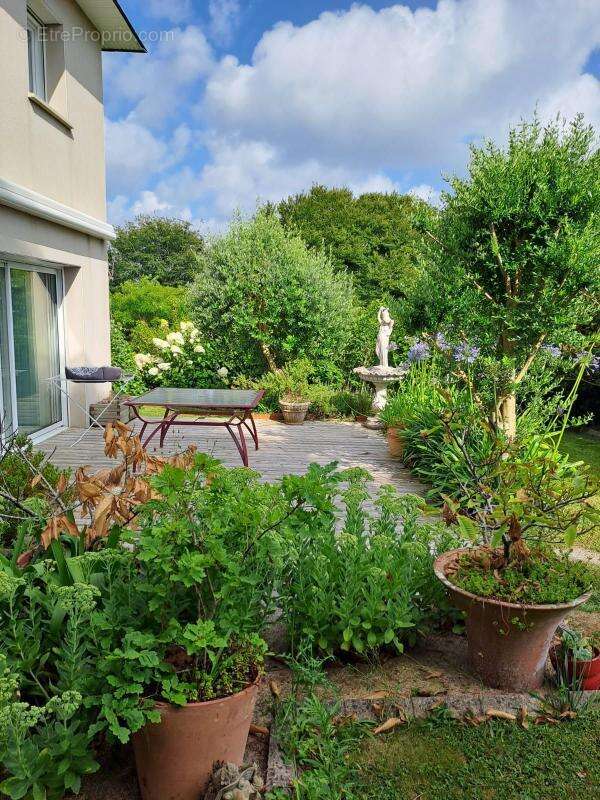 Maison à SAINT-RENAN