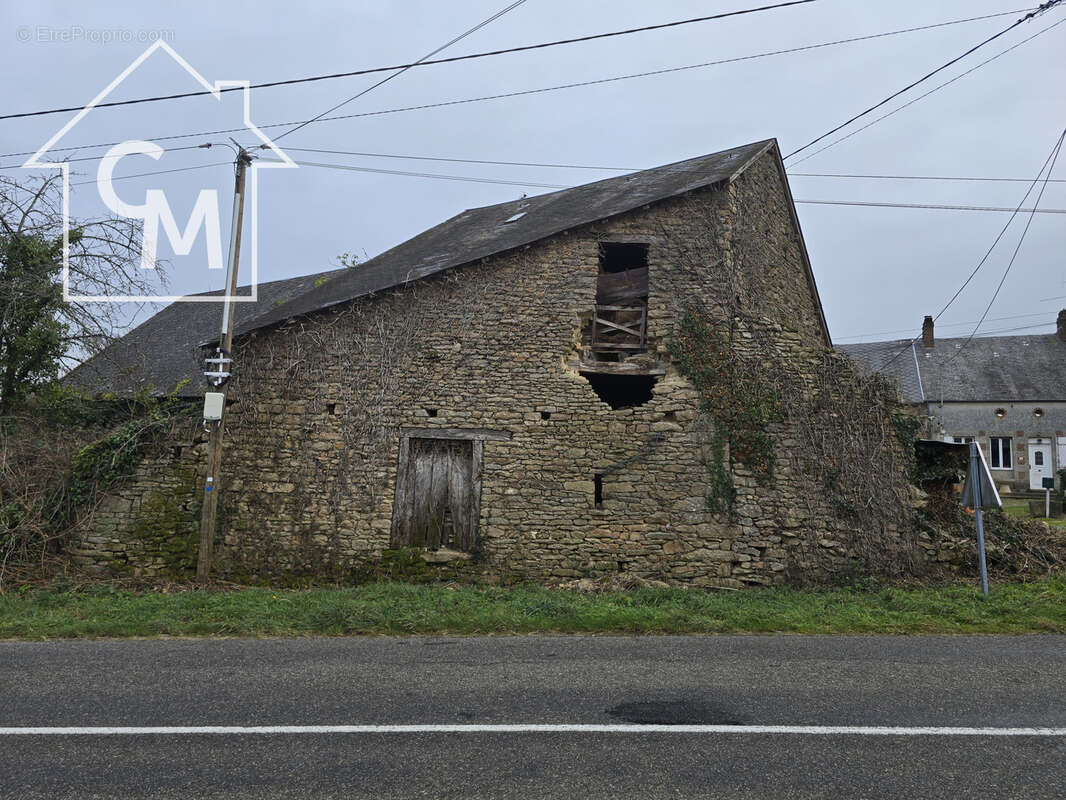Maison à MOUHET