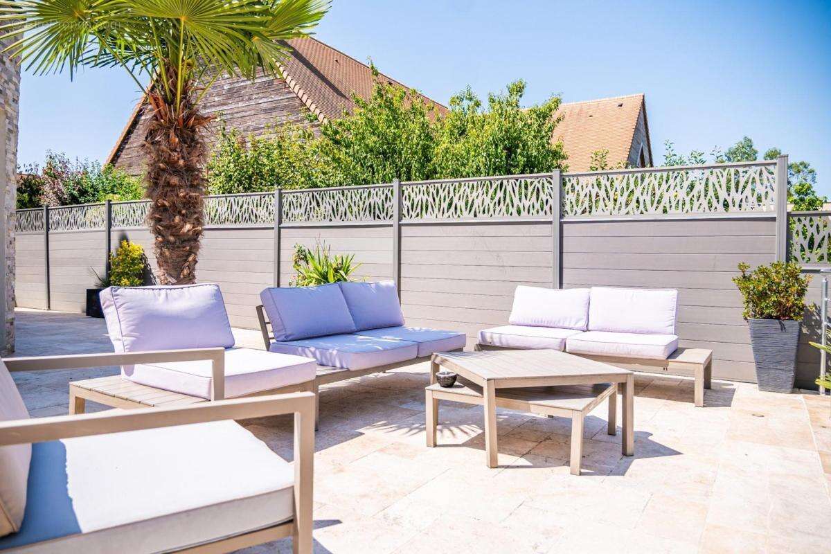 Maison à SAINT-SATURNIN