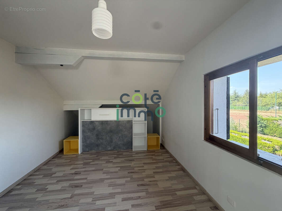 Allinges, a vendre grand appartement t2/3 - photo 7