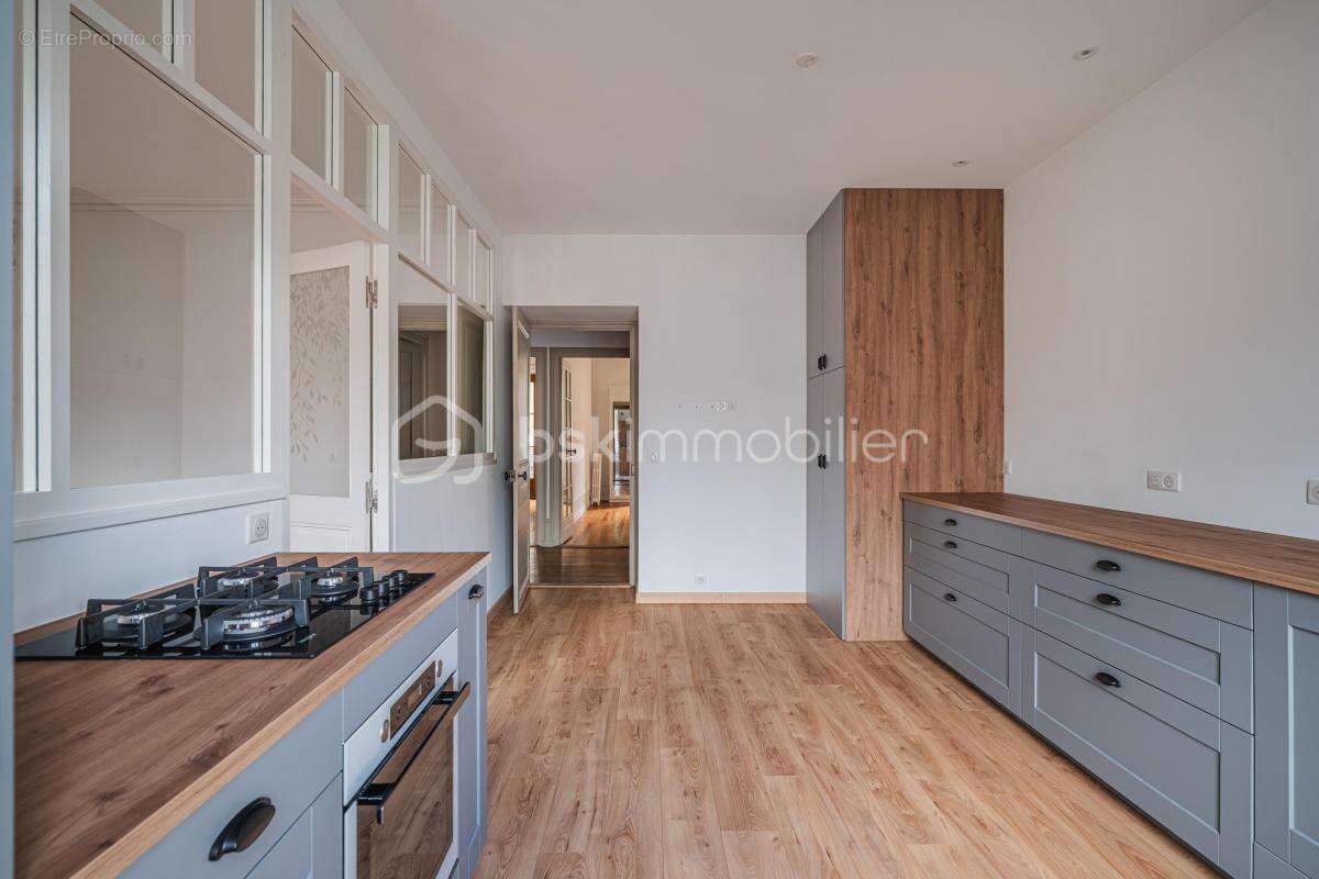 Appartement à AIX-LES-BAINS
