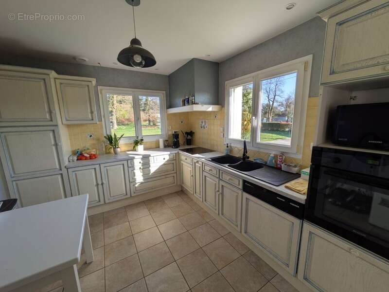 Saint tugdual maison de 110 m² 5 pièces 4 chambres avec vie de plain pied sur parcelle de 4479 m² - photo 12