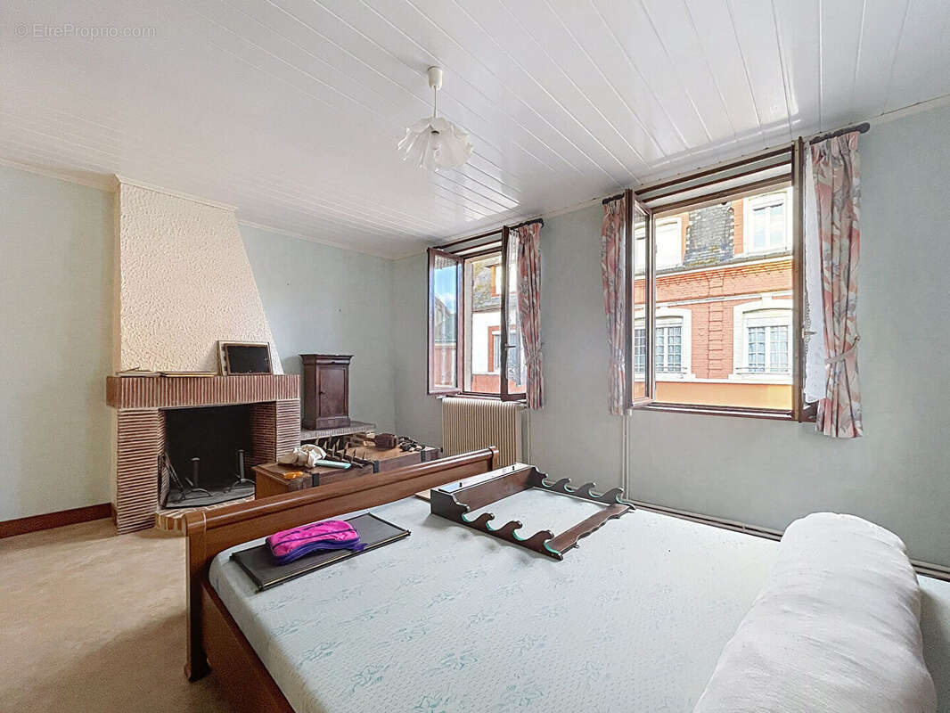 Maison à MONTFORT-SUR-RISLE