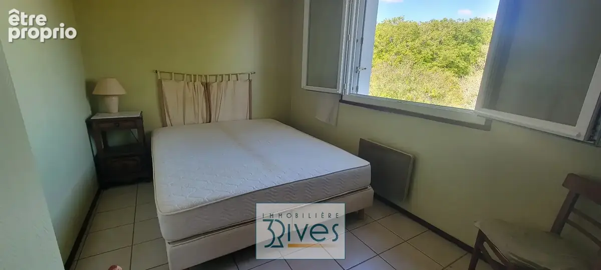 Maison année 70 a fort potentiel avec un beau terrain - photo 8
