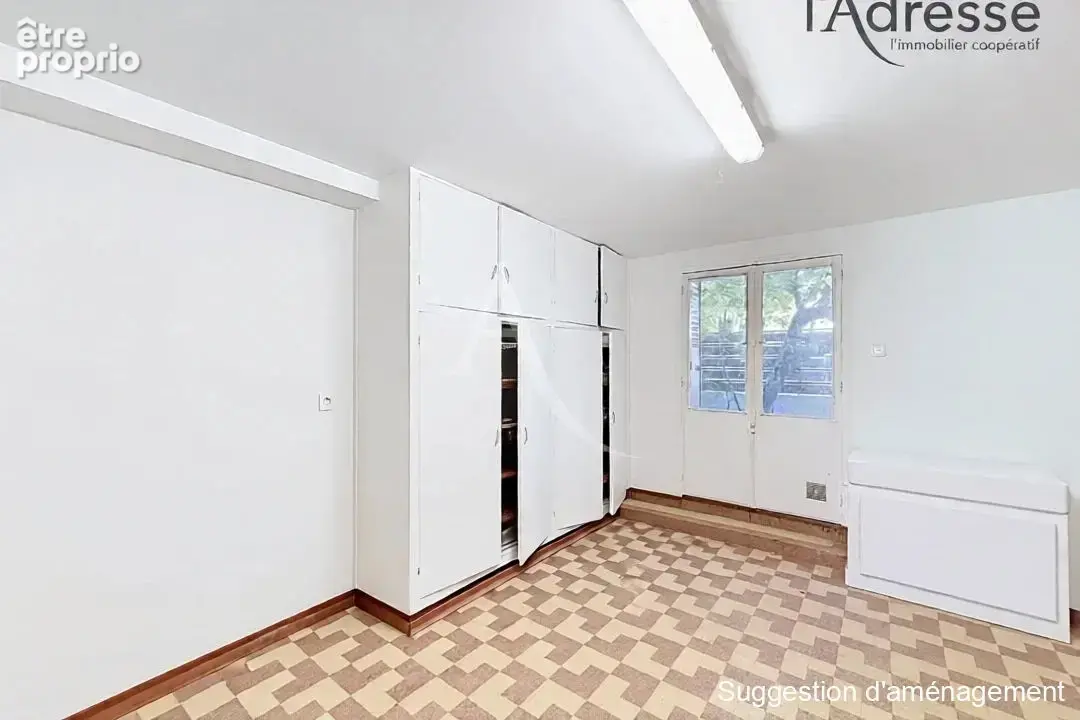 SURESNES MONT-VALÉRIEN  - Meulière de 161m² Carrez 6 pièces avec parcelle de 227m² - photo 13