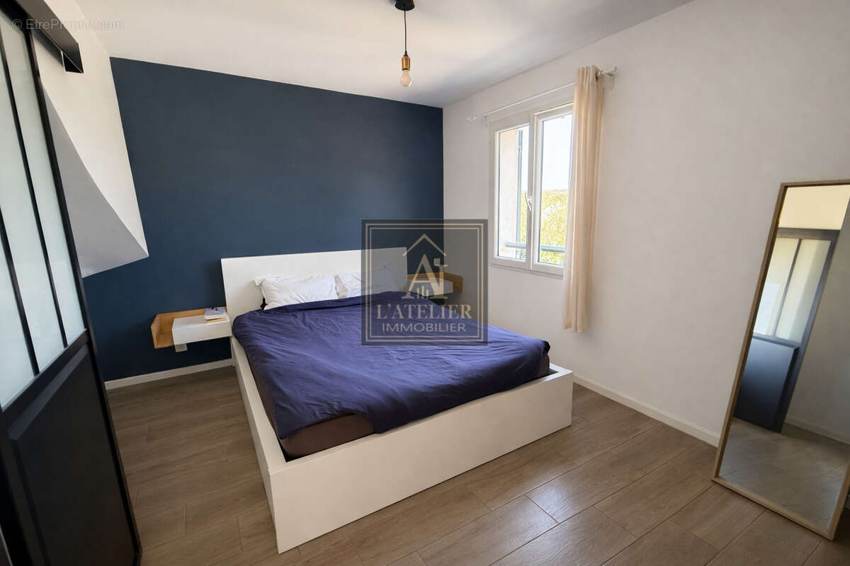Maison récente avec 5 chambres, piscine et garage - photo 15