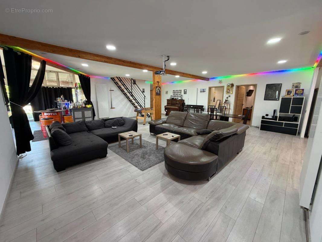Plain-pied de 284m² de surface habitable - photo 5