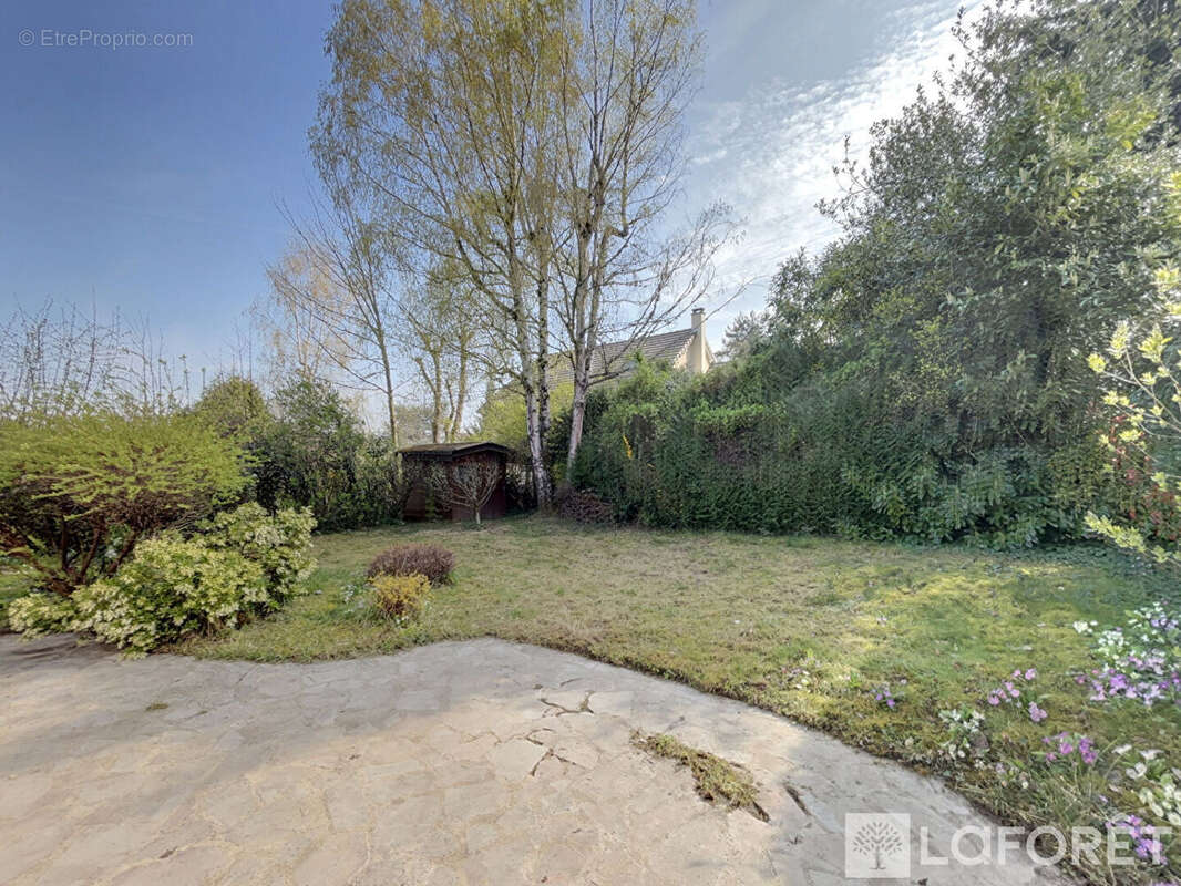 Maison à GIF-SUR-YVETTE