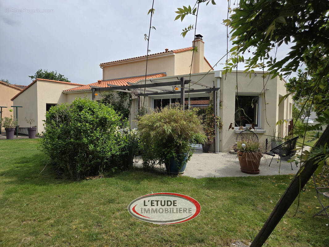 Photo 1 - Maison à SAINT-AIGNAN-GRANDLIEU