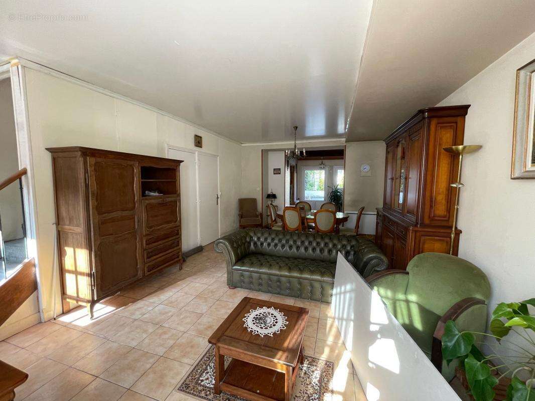 Maison à LIZY-SUR-OURCQ