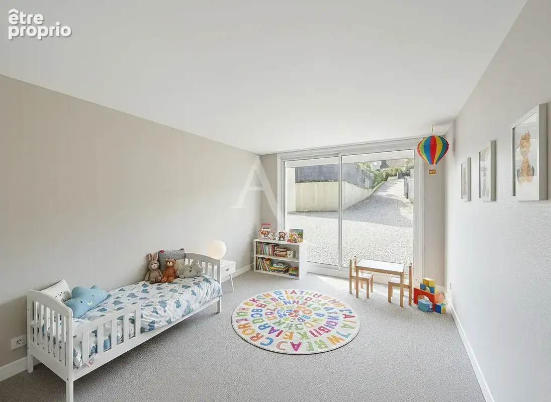 Maison Nanteuil-lès-meaux - 4 chambres - jardin de 530 m2 - Plusieurs stationnements - photo 10