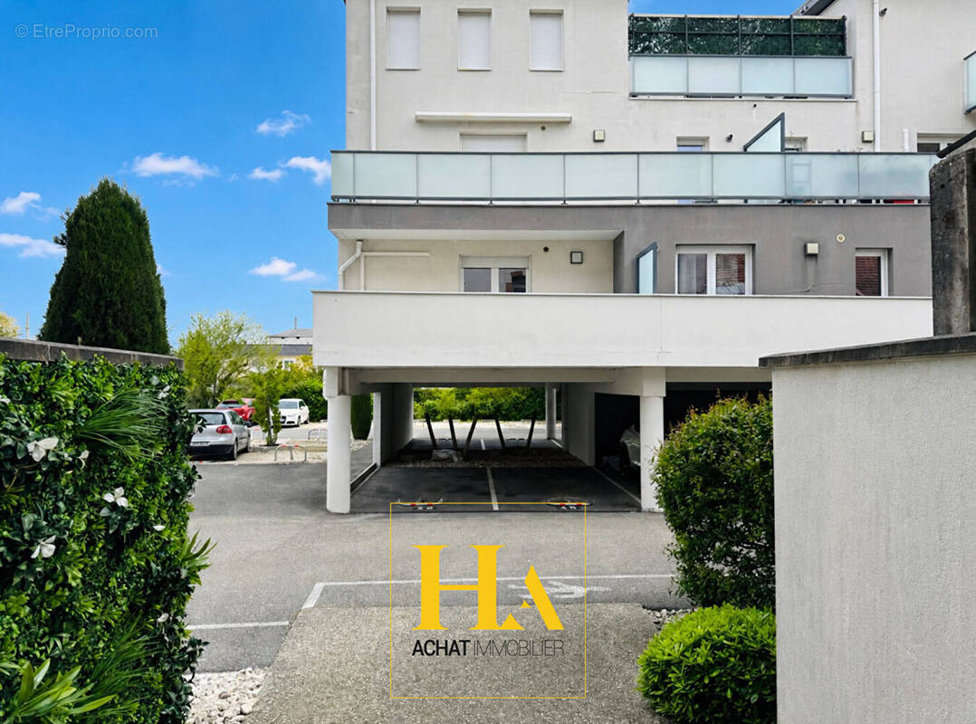 Appartement à MONTELIMAR
