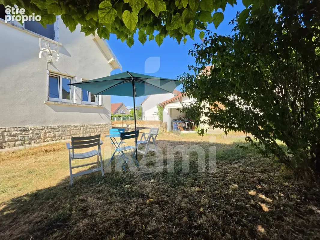 Maison individuel 5 pièces   100 m2, jardin clos et double garage indépendant - photo 2