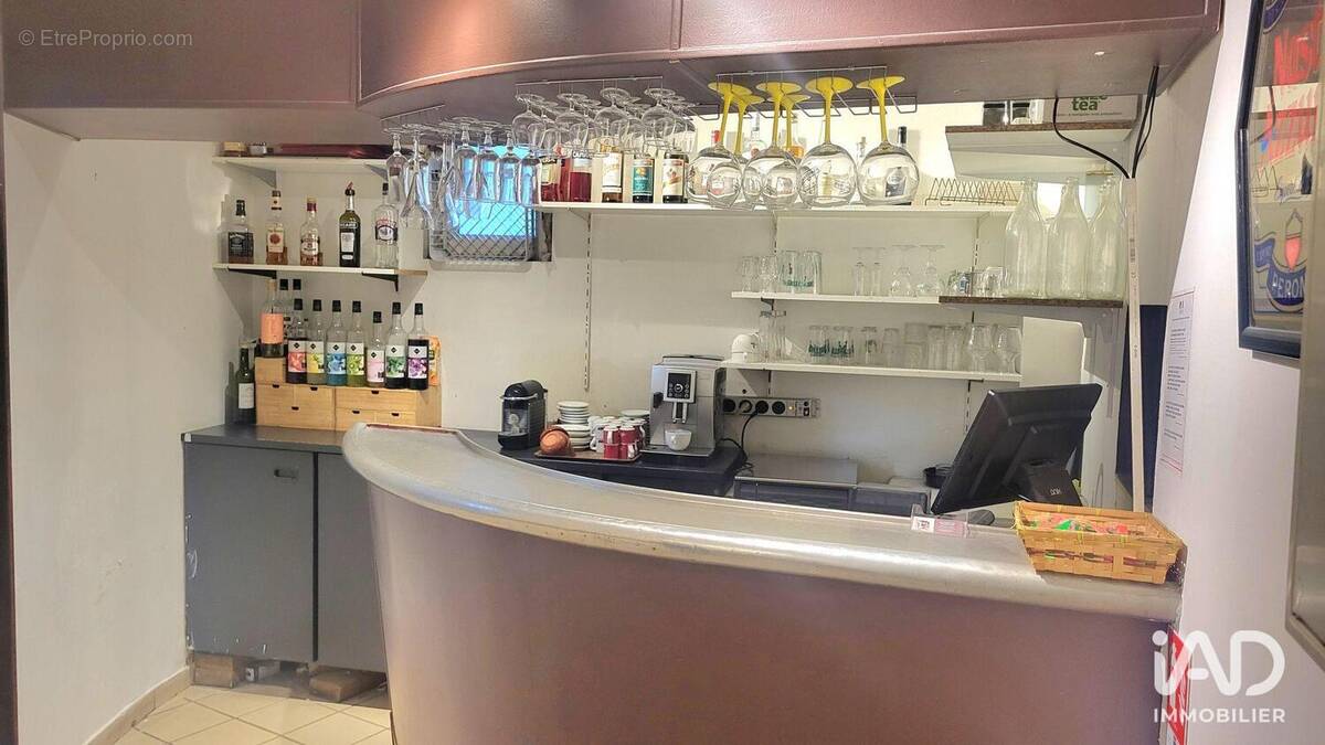 Photo 1 - Commerce à AUVERS-SUR-OISE