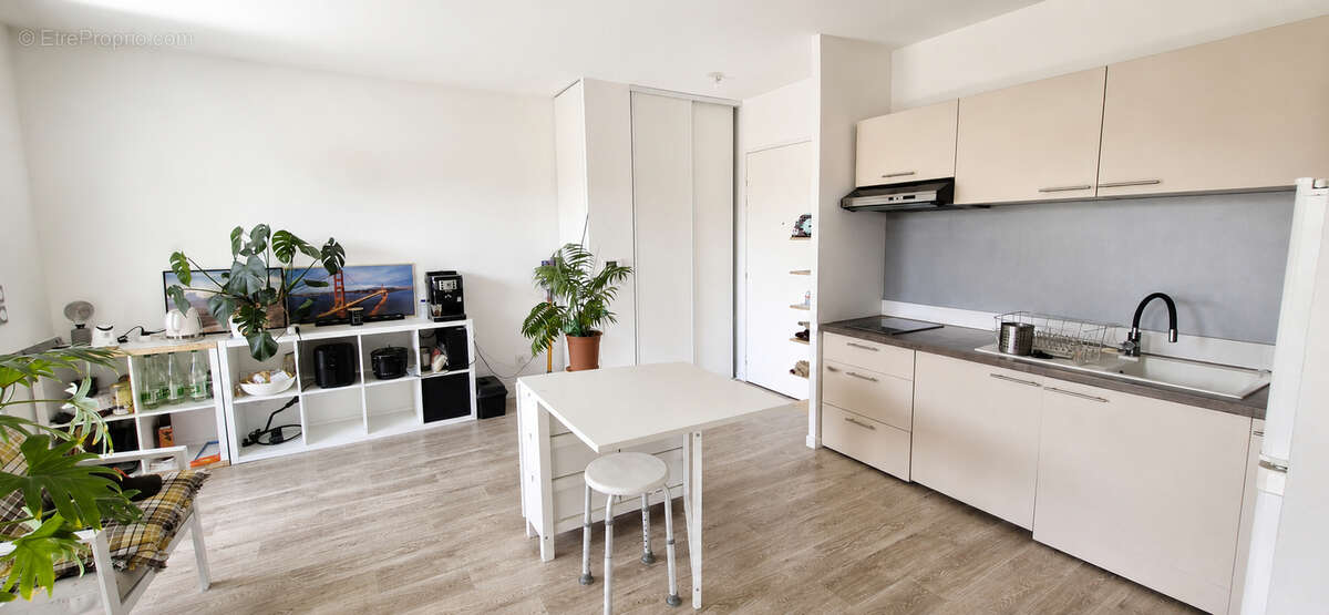 T2 de 44 m² avec balcon et parking à Bruges - photo 2