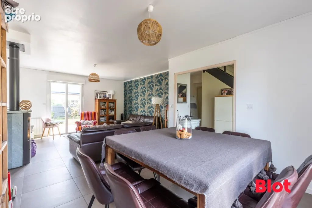 Maison 6 pièces 111 m² à vendre à Vern-Sur-Seiche (35770) - photo 3