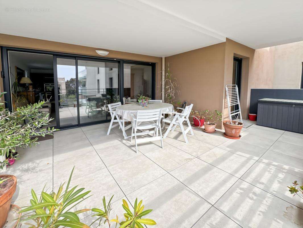 Appartement à SAINT-RAPHAEL