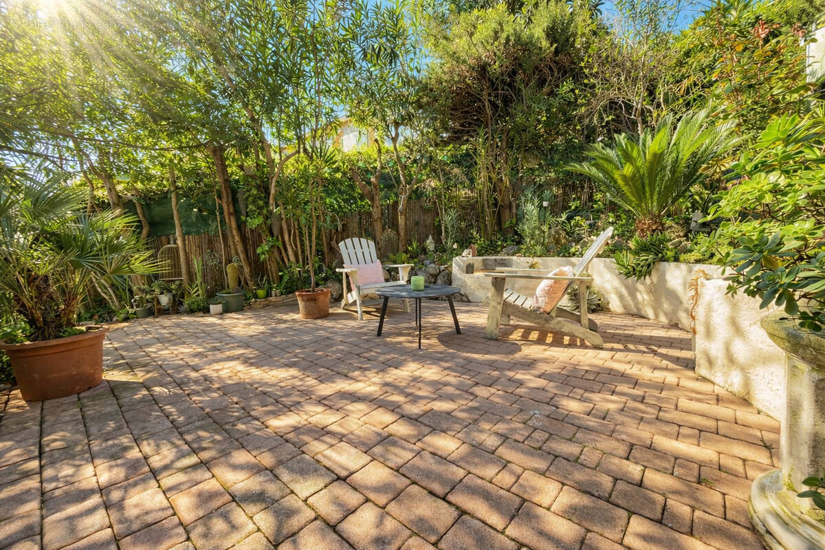 Maison à LA COLLE-SUR-LOUP