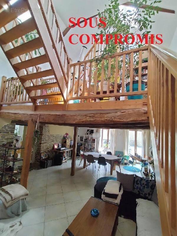 Maison à SAINT-DOMINEUC