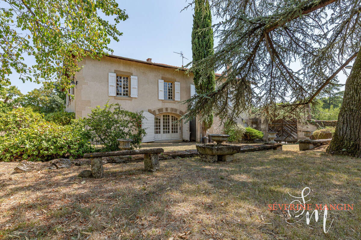Maison à ROMANS-SUR-ISERE