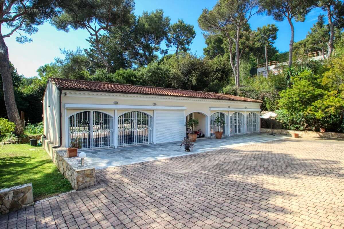 Saint jean cap ferrat "le cap" - propriété 600m²  terrain 5000m² piscine - photo 31