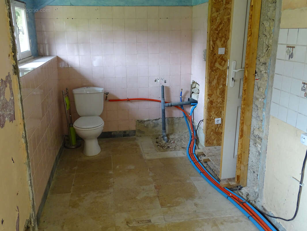 Maison à MONTIGNY-SUR-AUBE