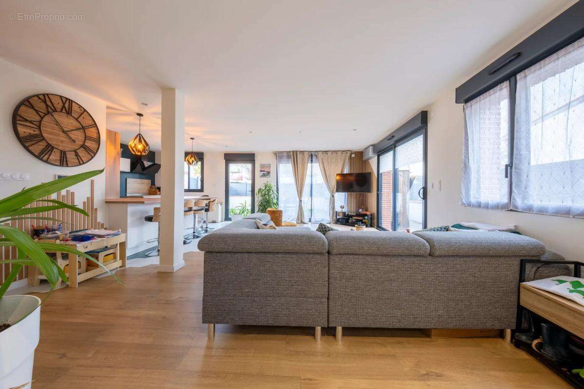 Maison à LAUNAGUET