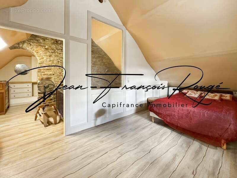 Maison à LA BARRE-DE-SEMILLY