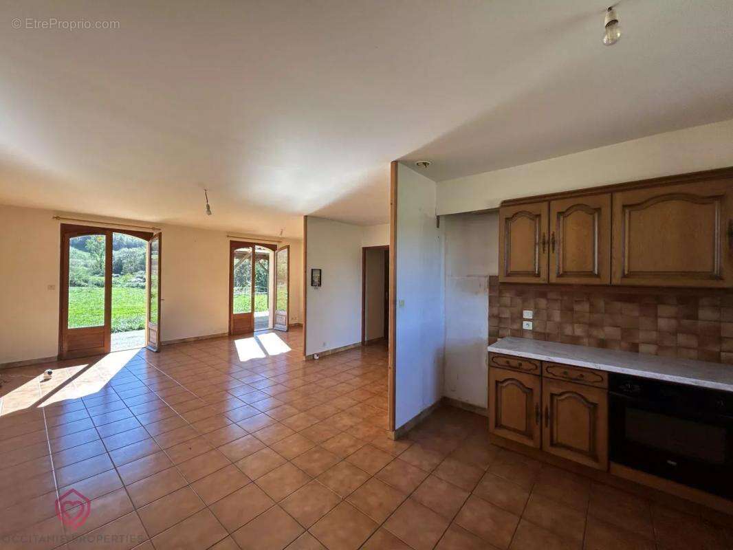 Maison à LES BORDES-SUR-ARIZE