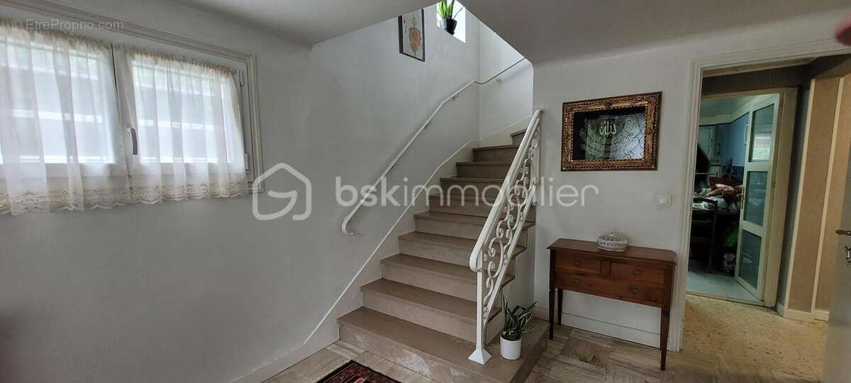 Maison 173 m² à Champigny-Sur-Marne  - photo 6