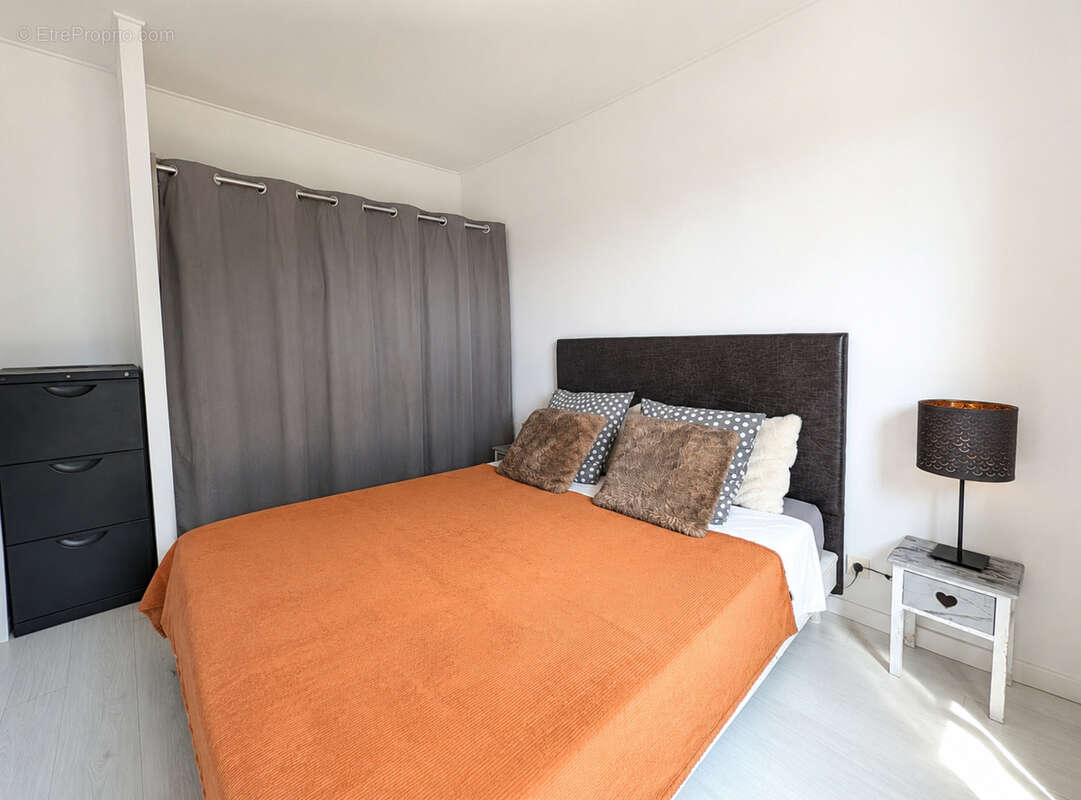 Maison de plain pied - 5 pièces SIXT SUR AFF (35) - garage indépendant - photo 7