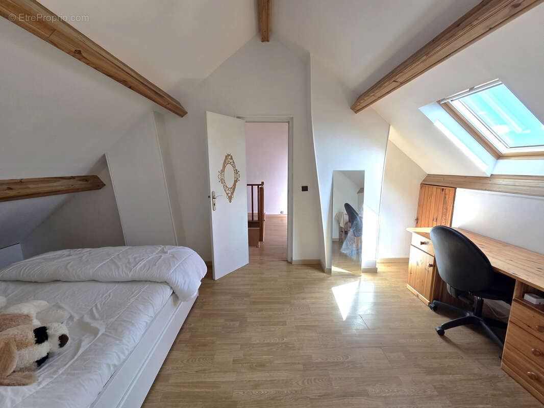 Maison à SAVIGNY-SUR-ORGE