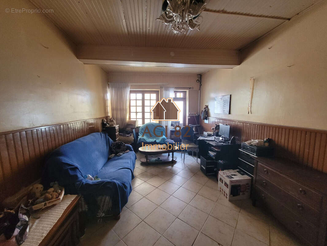 Maison à CASTELSARRASIN