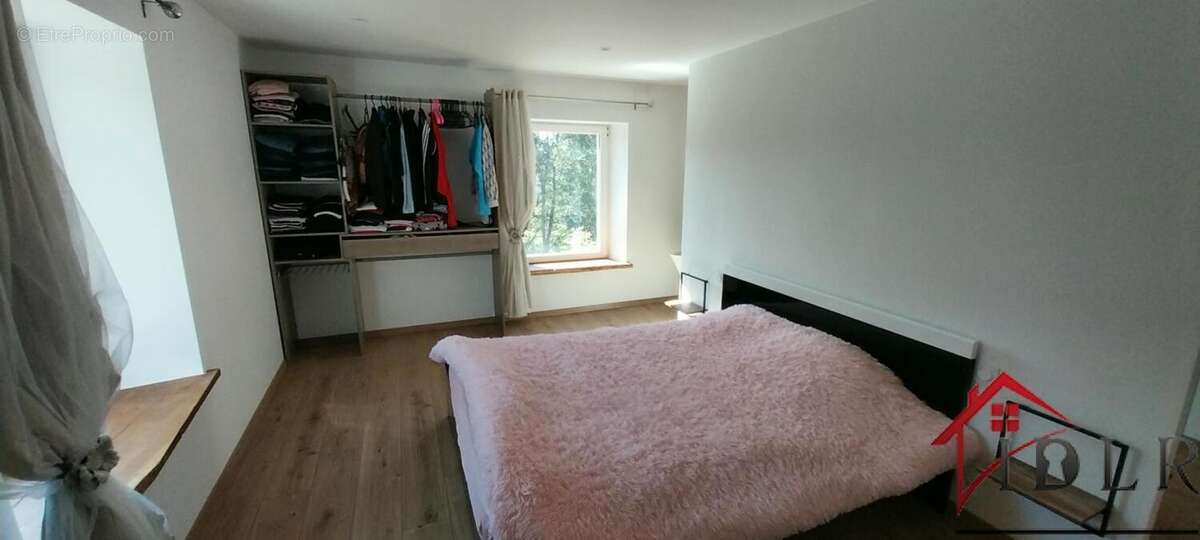 Maison à FOUGEROLLES