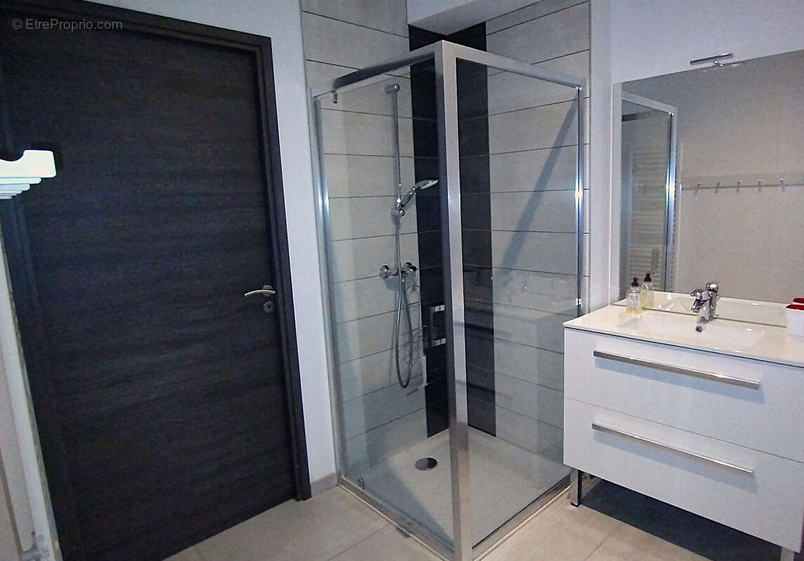 Appartement à AIX-LES-BAINS