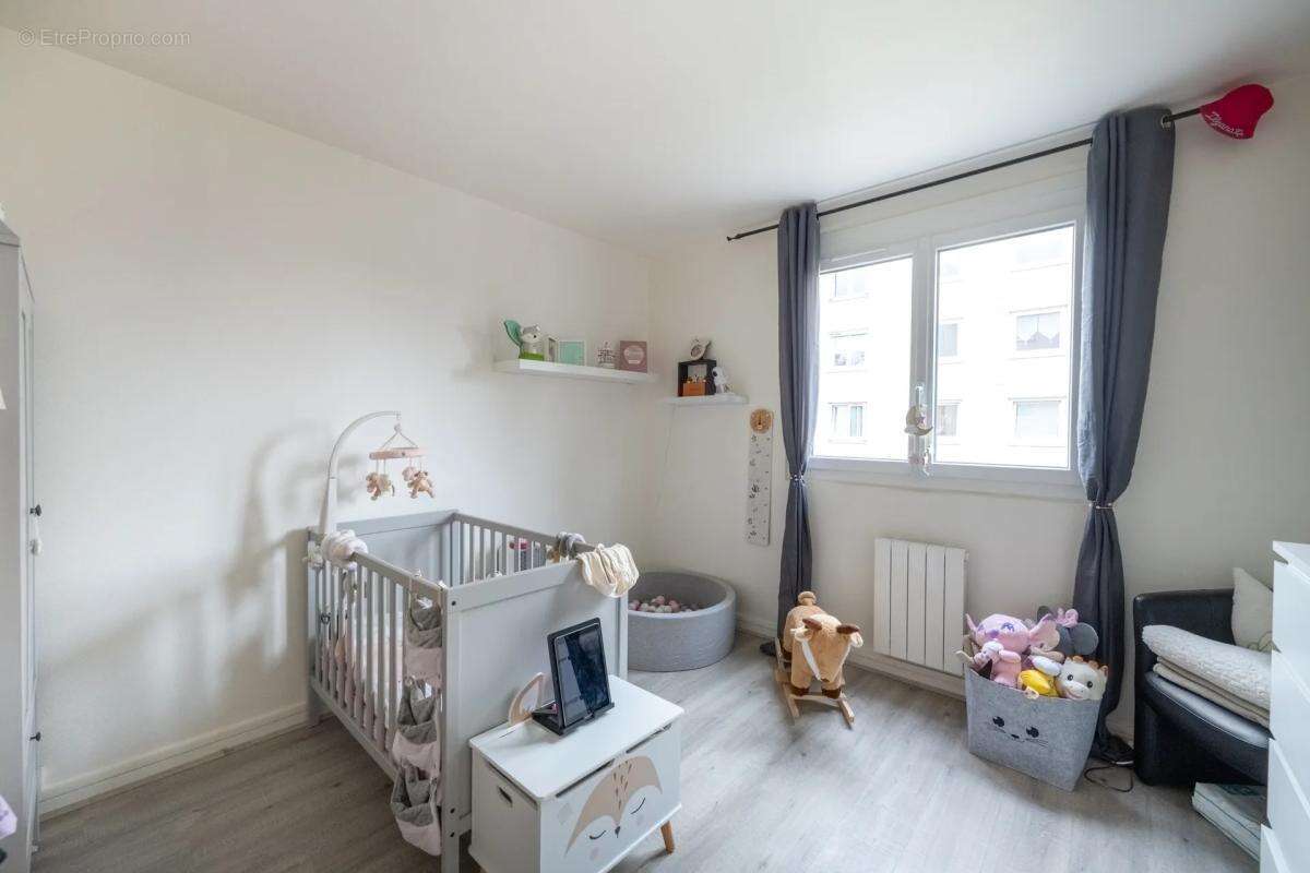 Appartement à MAURECOURT