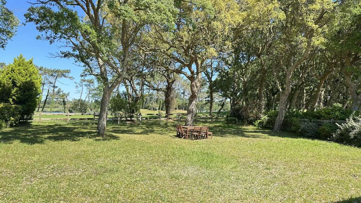 Villa d'architecte au calme vue golf pinsolle, 15 minutes a pied des plages - photo 24