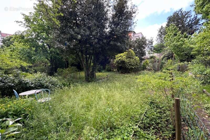 Appartement à LYON-9E